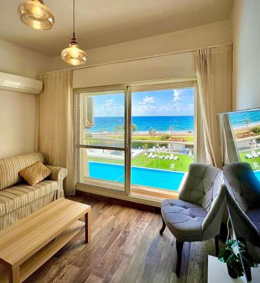 Nahariya Appartement | GW212 Gugel Waves Amazing Seaview Pool Apartments