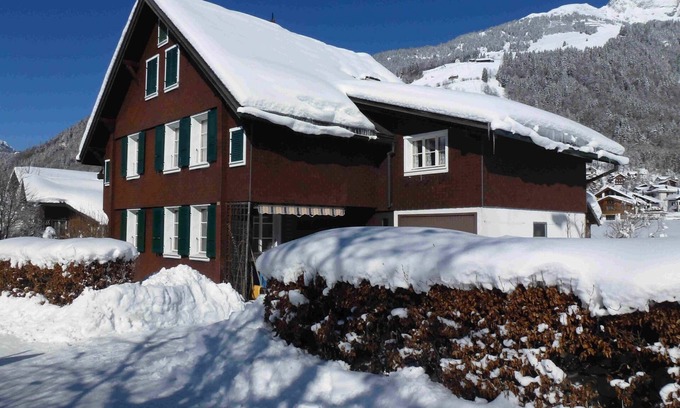 Engelberg Appartement | Hälmehois by Interhome