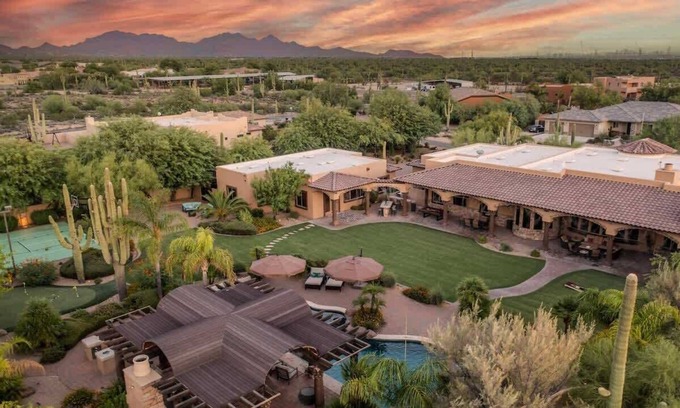 North Scottsdale Maison | HÓZHÓ Estate on Cavedale