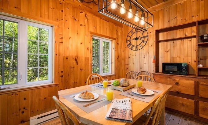 Les Eboulements Maison | Hôtel à la maison - Chalet des Brumes, nature et spa