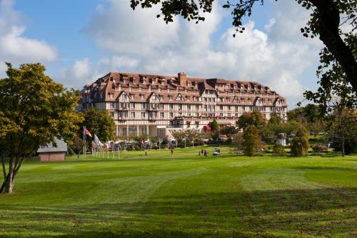 Saint-Arnoult Hôtel | Hôtel Barrière L'Hôtel du Golf
