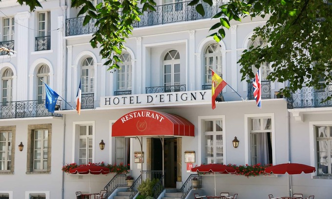 Bagneres-de-Luchon Hôtel | Hôtel d'Etigny