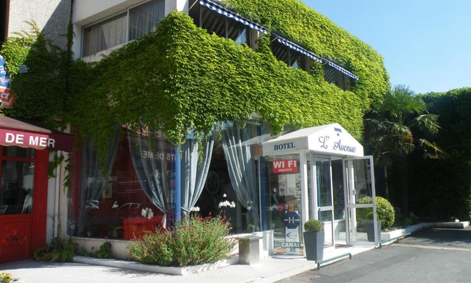 Saintes Hôtel | Hôtel de L'Avenue