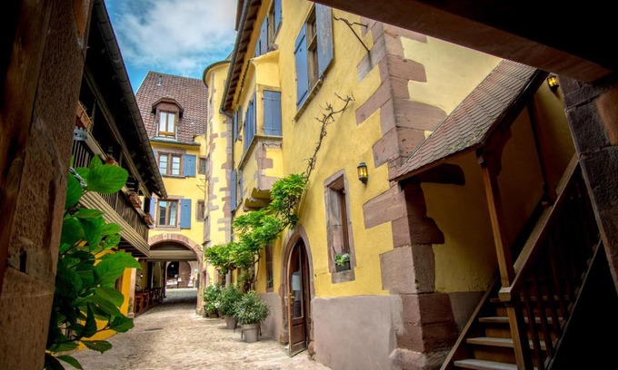 Riquewihr Hôtel | Hôtel De La Couronne