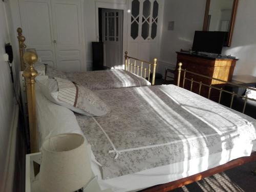 Contrexeville Hôtel | Hôtel des XII Apôtres & de la Clé des Champs