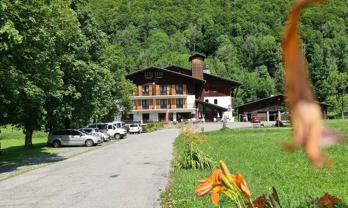 Sixt-Fer-a-Cheval Hôtel | Hôtel et Centre de Montagne Le Choucas