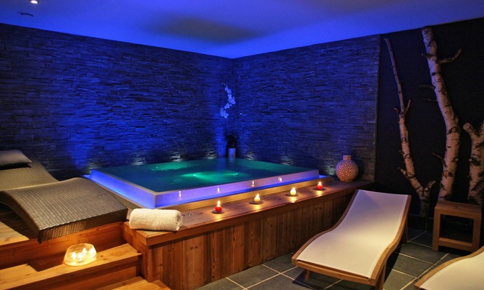 Correncon-en-Vercors Hôtel | Hôtel et SPA Les Clarines