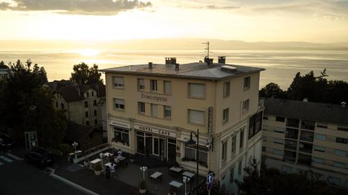 Evian-les-Bains Hôtel | Hôtel Evian Express - Terminus