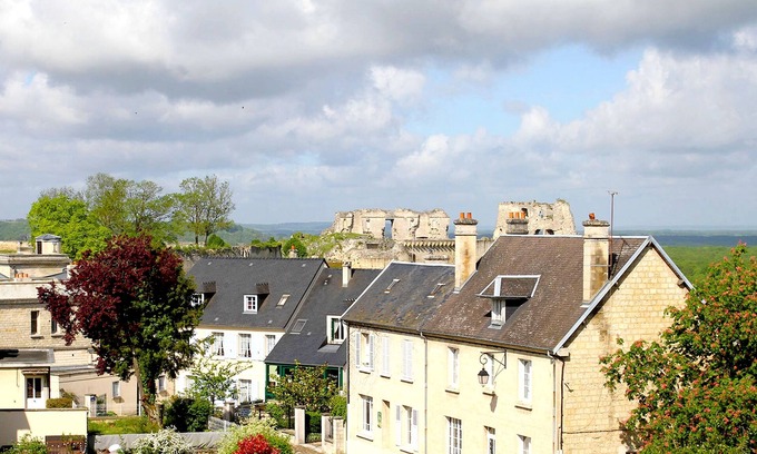 Coucy-le-Chateau-Auffrique Hôtel | Hôtel Belle Vue