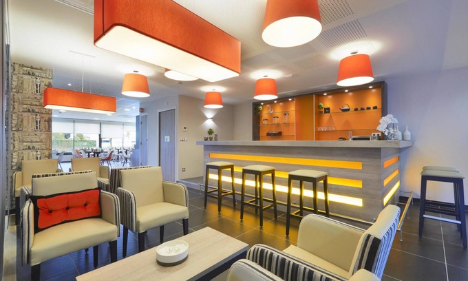 Beaucouze Hôtel | Hôtel Kyriad Angers Ouest Beaucouzé
