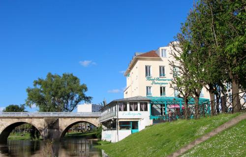 Poissy Hôtel | Hôtel L'Esturgeon