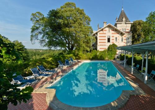 Chateaubernard Hôtel | Hôtel L'Yeuse - Teritoria