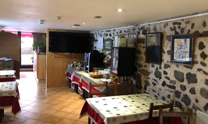 Le Puy-en-Velay Hôtel | Logis Hôtel le Bilboquet