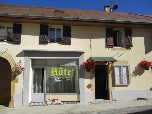 Nozeroy Hôtel | Hôtel Les Remparts