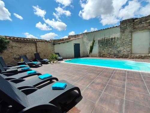 Conilhac-Corbieres Hôtel | Hôtel Restaurant L'Art des Mets by Côté Jardin