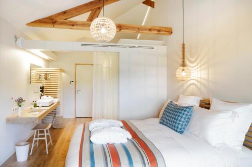 Montjuzet Hôtel | Hôtel & Restaurant Le Pré