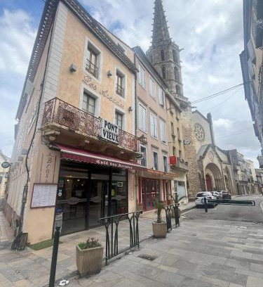 Limoux Hôtel | Hôtel Restaurant Les Arcades