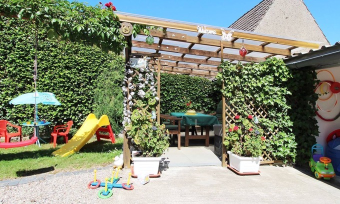 Kroepelin Appartement | Hühnergott - Willkommen in der Ferienwohnung Hühnergott in Kröpelin