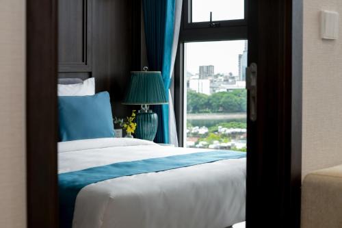 Lang Ha Appartement | H-Vista - The Gloria Nguyen Hong
