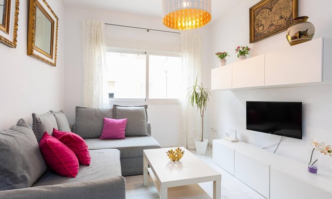 Capuchinos Appartement | H2M Carrera Capuchinos Free parking AA