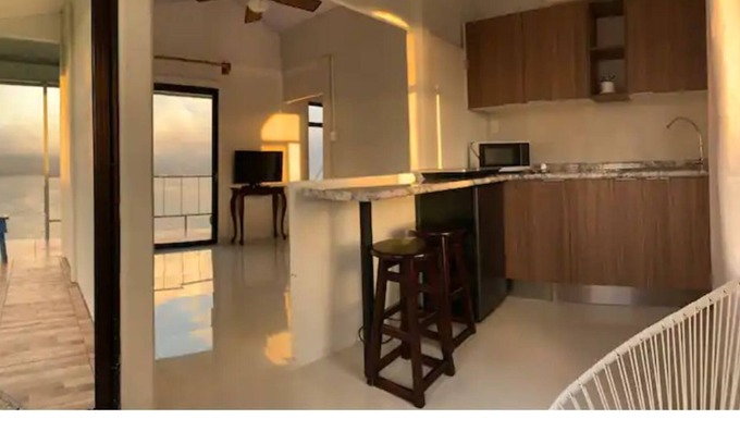 Canton Tilaran Maison | Habitación con vista al lago Arenal!