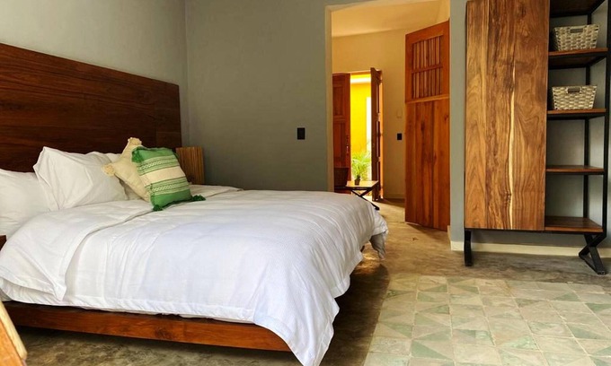 Barrio de Santiago Hôtel | Habitación de lujo con king Size en el centro de Mérida.