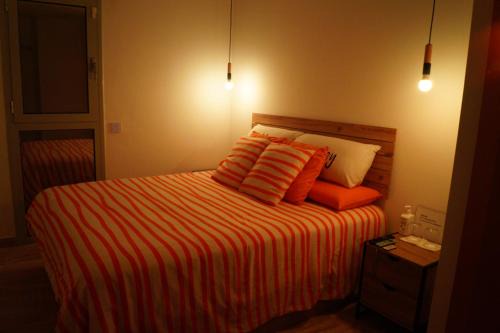 Viladecans Maison | Habitación doble con baño privado y desayuno incluido