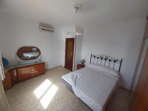 Cantillana Maison | Habitación Frente al Mercadona A
