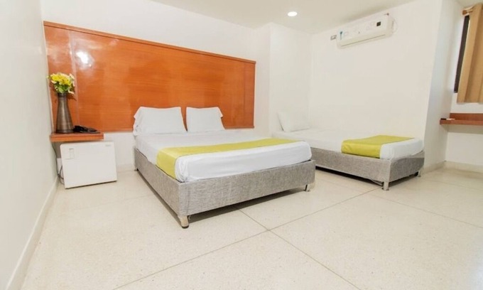 El Prado Hôtel | Habitacion Deluxe Triple Cerca Al Malecón Turístico Río Magdalena Barranquilla