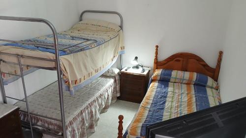 Toledo Lit Et Petit-Déjeuner | Habitacion Privada Triple con camas Individuales Toledo