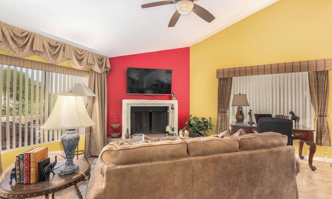 Rio Verde Copropriété | Hacienda luxury condo in desired adult community east of Phx, views