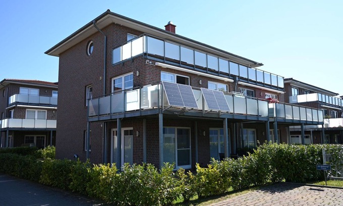 Lauterbach Appartement | Hafenresidenz Lauterbach FeWo 5-5 - Hafenresidenz Lauterbach vacation apartment 5-5
