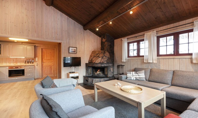 Hafjell Cabine | HAFJELL - Fantastic and cozy cabin - Sauna, WiFi, 10 bedspaces
