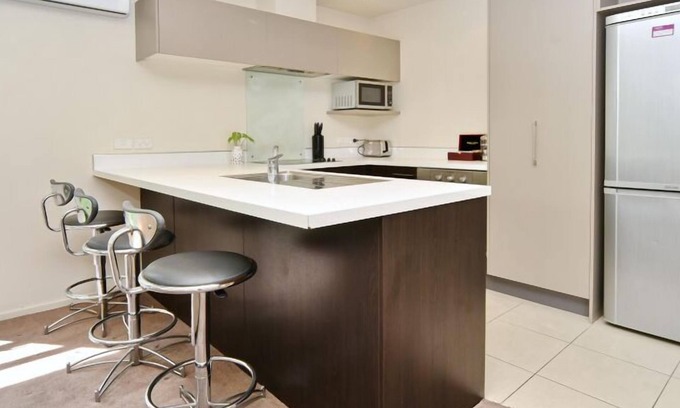 Riccarton Appartement | Appartement haut de gamme avec patio, jardin et pelouse disponible à Christchurch