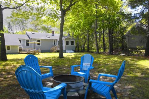 North Eastham Maison | Half Mile to Private Association Beach