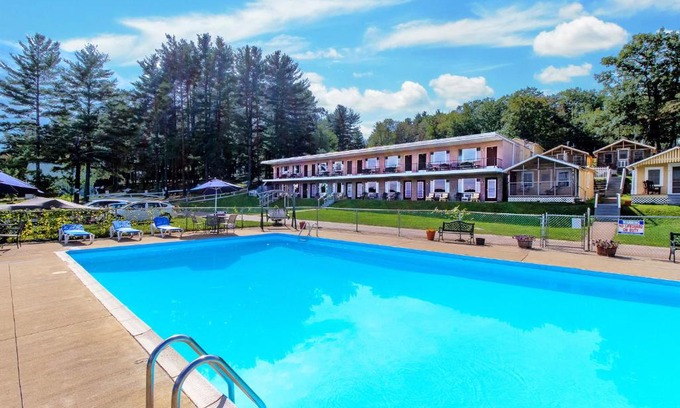 Weirs Beach Hôtel | Half Moon Motel & Cottages