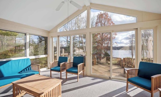 Barnstead Maison | Halfmoon Lake 4BR Home w Game Room, Deck, Dock!