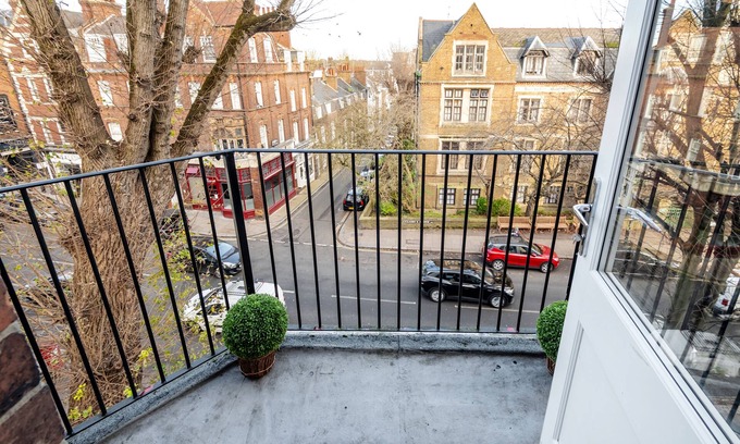 Frognal and Fitzjohns Appartement | Hampstead Lux Flat-Hosted by Sweetstay