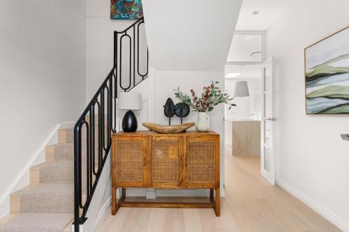 City of Bayside Maison | Hampton Beach Pearl