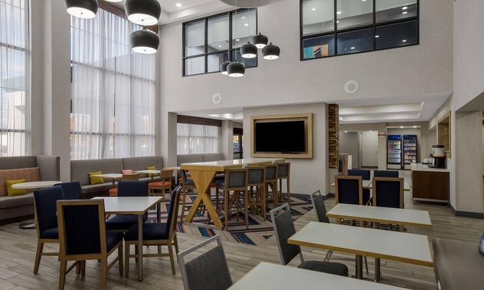 Linden Hôtel | Hampton Inn Linden
