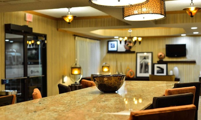 Mongo Hôtel | Hampton Inn Sturgis-Lagrange Area