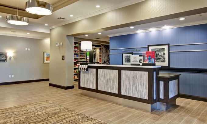North Industrial Hôtel | Hampton Inn & Suites by Hilton Saskatoon Airport