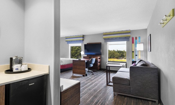 Ferry Pass Hôtel | Hampton Inn & Suites Pensacola I-10 N at Univ. Town Plaza