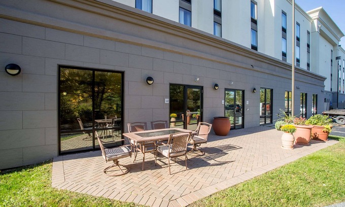 Lochmere Hôtel | Hampton Inn & Suites Tilton
