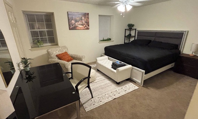 Hampton Maison | Hampton vacation home near Langley AFB