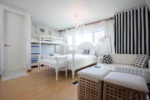 Dohwa-dong Maison | Han River Residence & Guesthouse