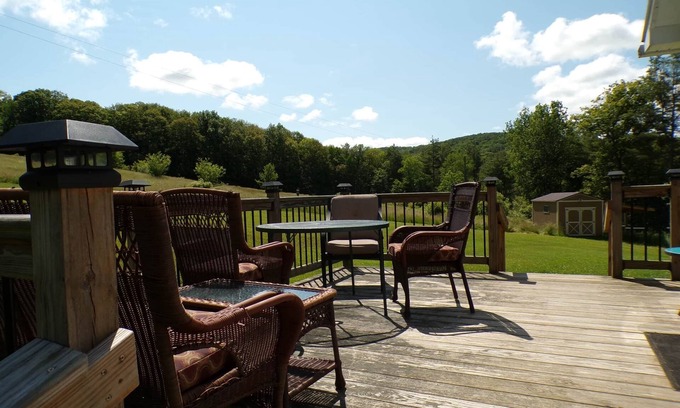 New Lebanon Maison | Hand Hollow Haven - A Home Away From Home
