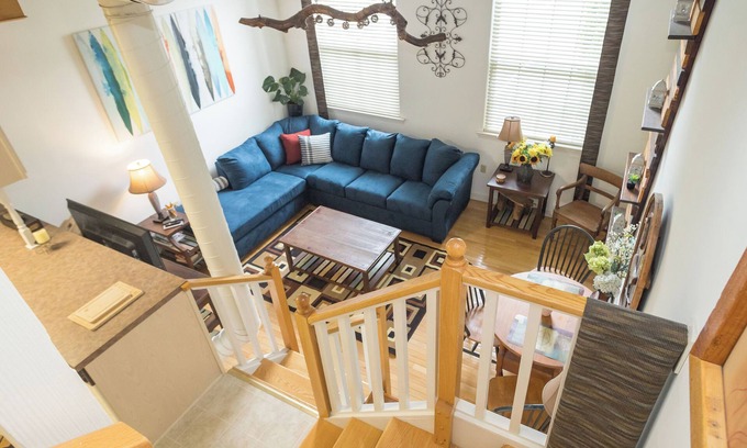Royersford Copropriété | Handcrafted 1 Bedroom Duplex Loft