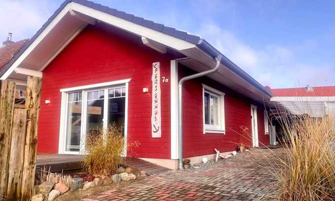 Toenning Maison | Handicapped accessible and tastefully furnished vacation home for 4 people