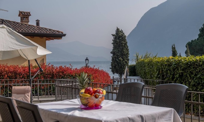 Riva di Solto Appartement | Happy Guest Apartments Lake and Relax